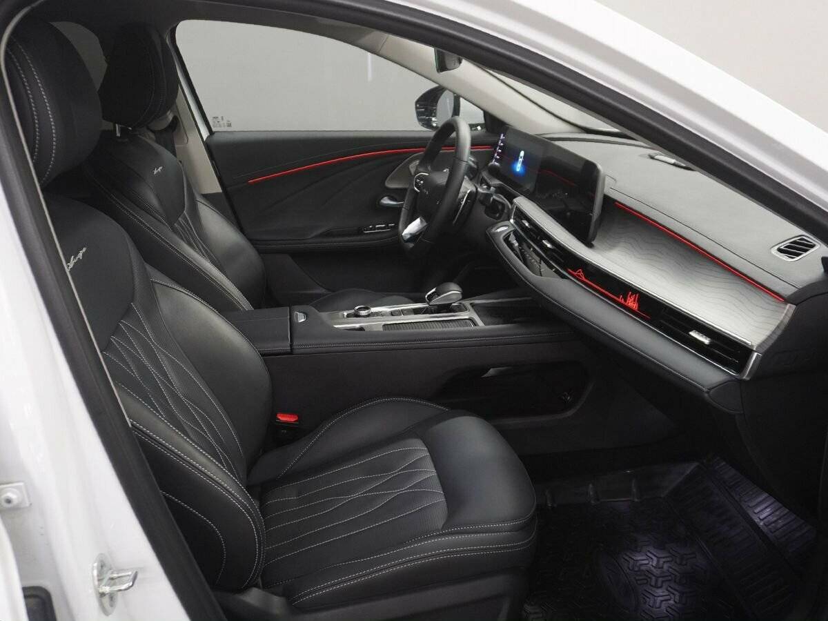 Купить Chery Arrizo 8 с пробегом. Фото: #8