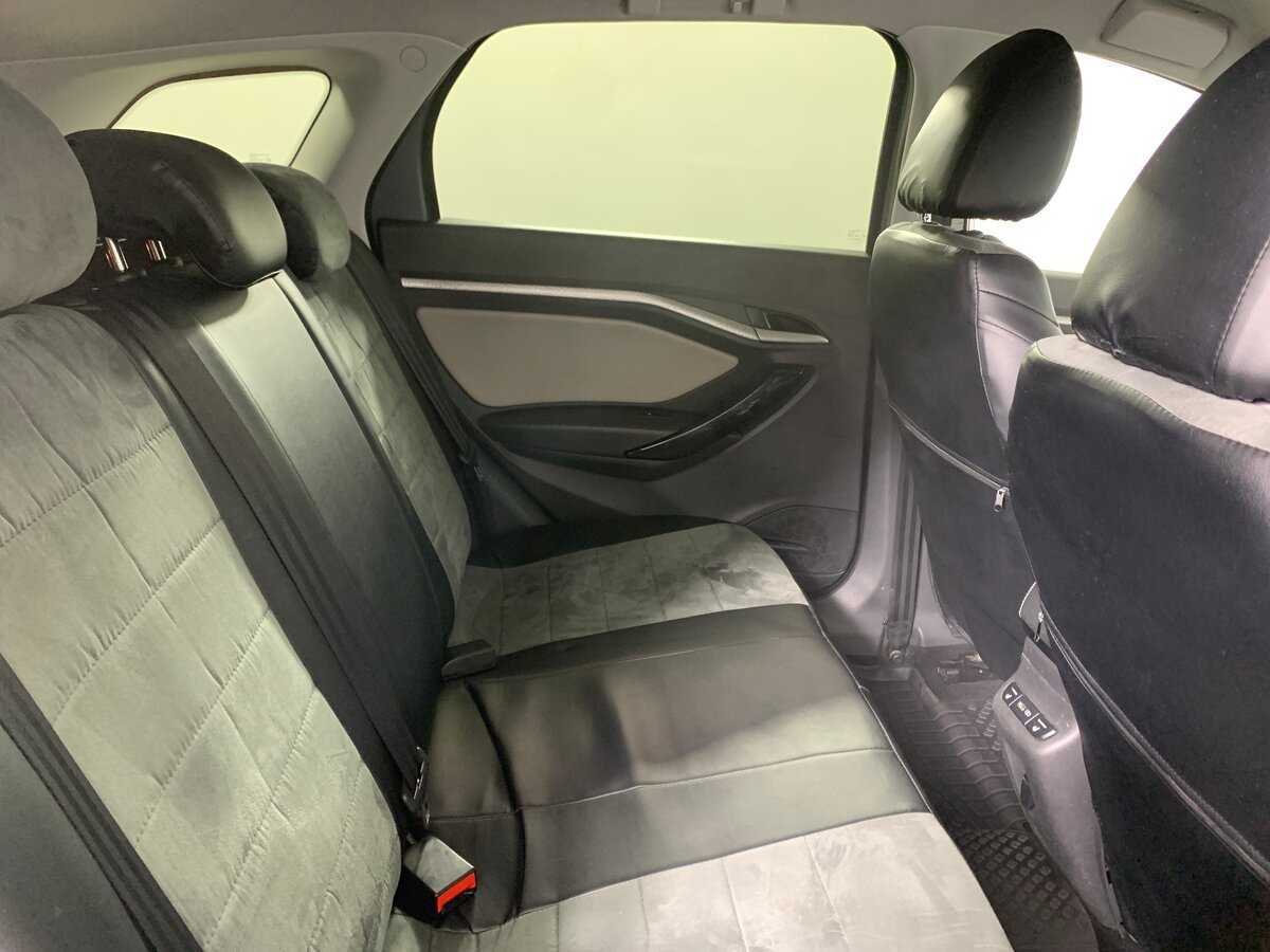 Купить Lada (ВАЗ) Vesta с пробегом. Фото: #17