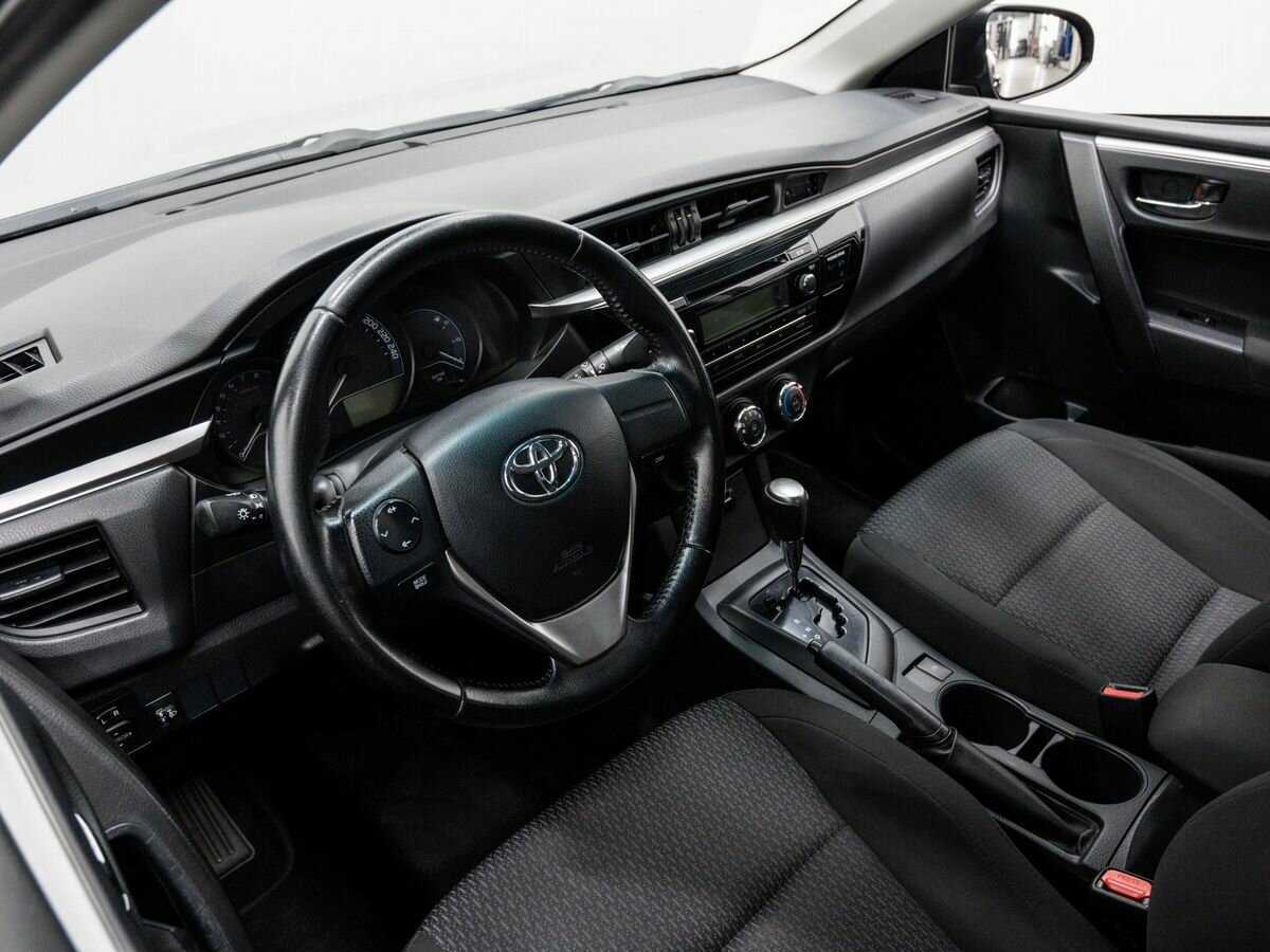 Купить Toyota Corolla с пробегом. Фото: #13