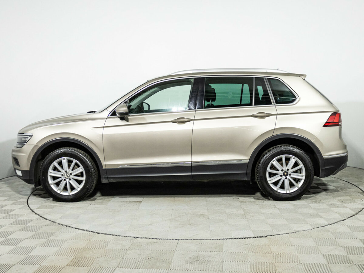 Купить Volkswagen Tiguan с пробегом. Фото: #7