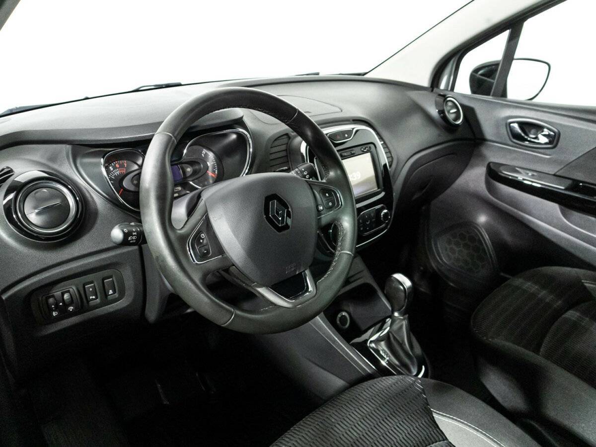 Купить Renault Kaptur с пробегом. Фото: #10