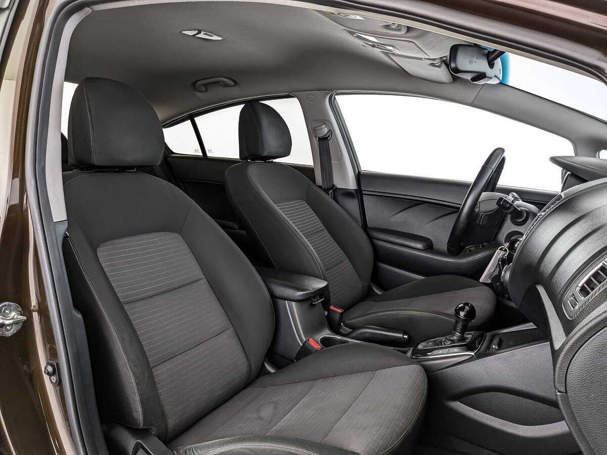 Купить Kia Cerato с пробегом. Фото: #19
