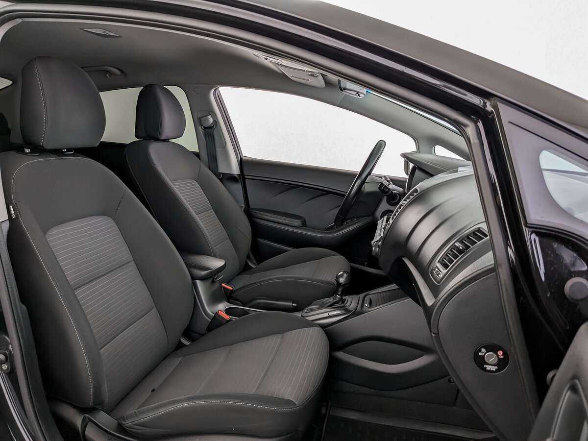Купить Kia Cerato с пробегом. Фото: #18