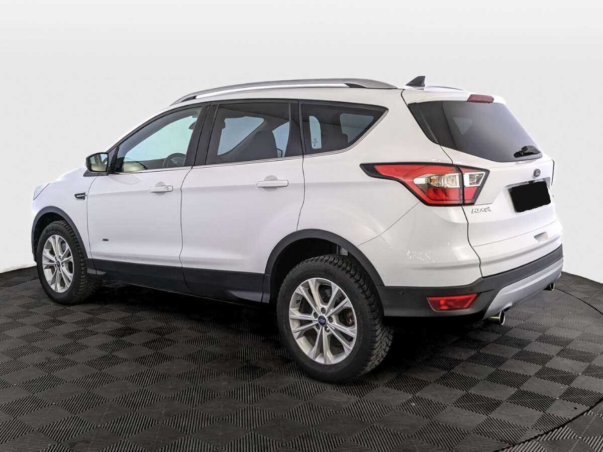 Купить Ford Kuga с пробегом. Фото: #6