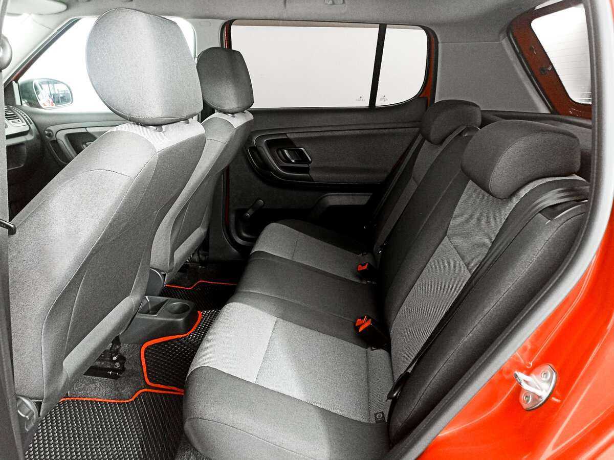Купить Skoda Fabia с пробегом. Фото: #8