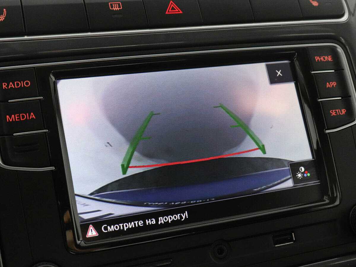 Купить Volkswagen Polo с пробегом. Фото: #12