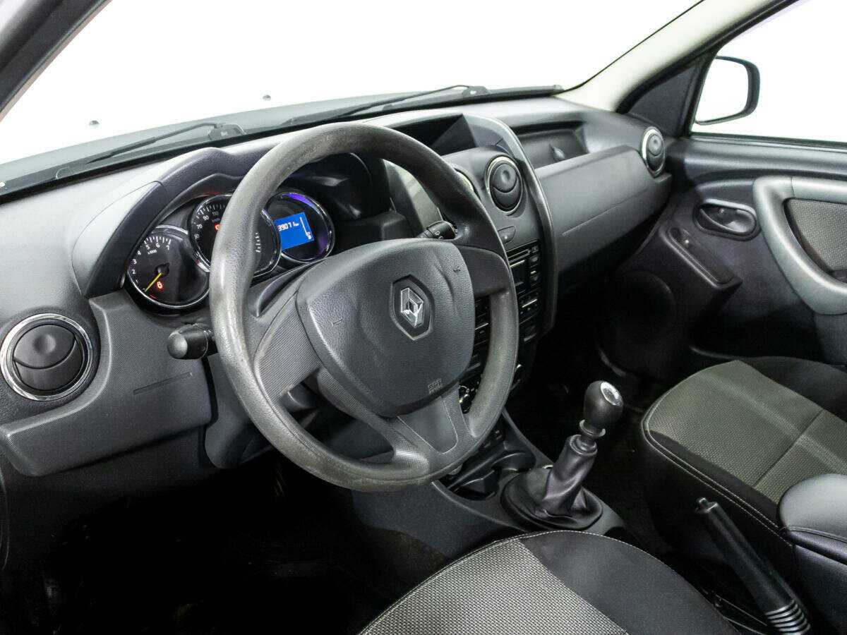 Купить Renault Duster с пробегом. Фото: #10