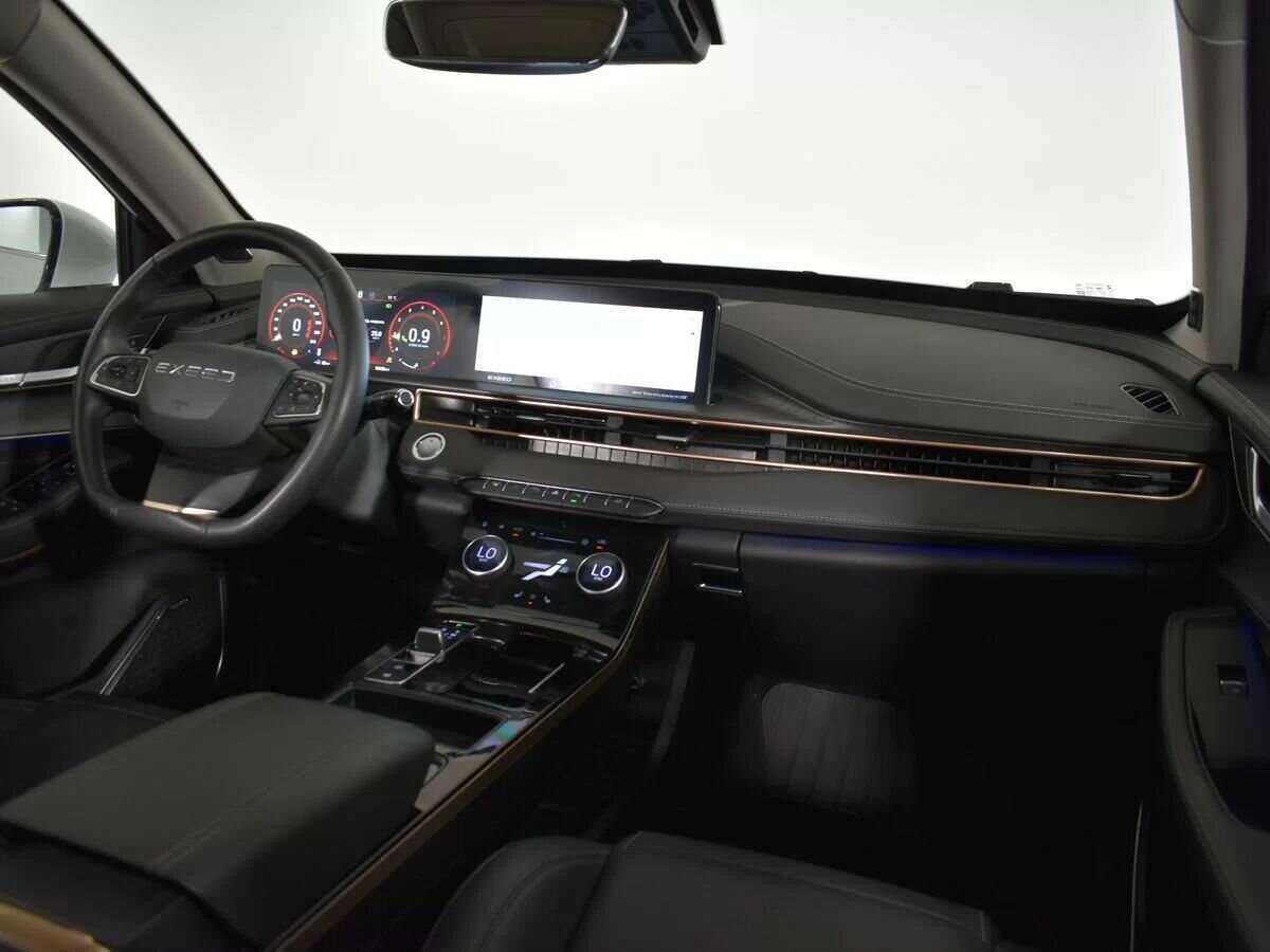 Купить EXEED LX с пробегом. Фото: #9