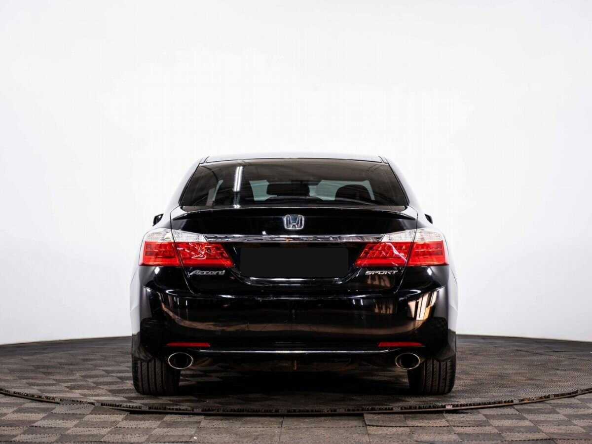 Купить Honda Accord с пробегом. Фото: #4