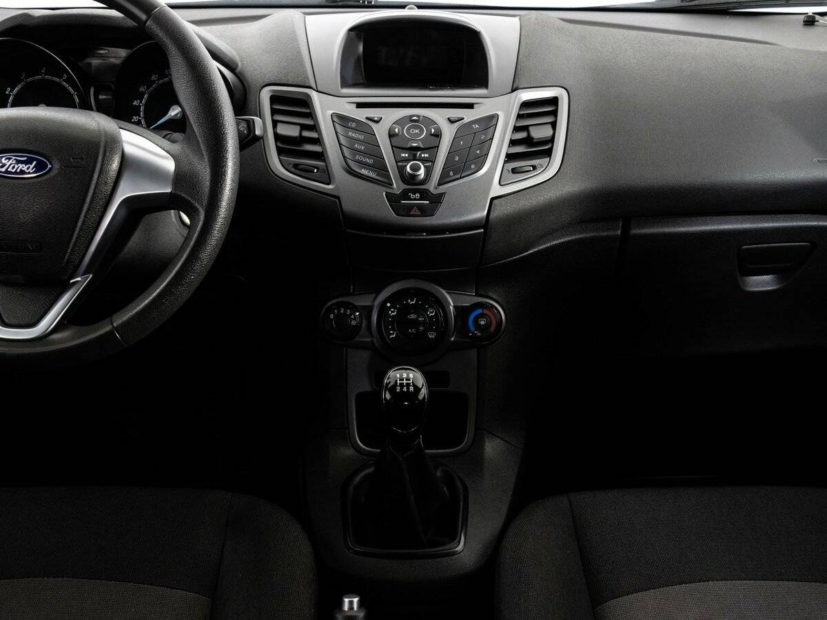 Купить Ford Fiesta с пробегом. Фото: #11