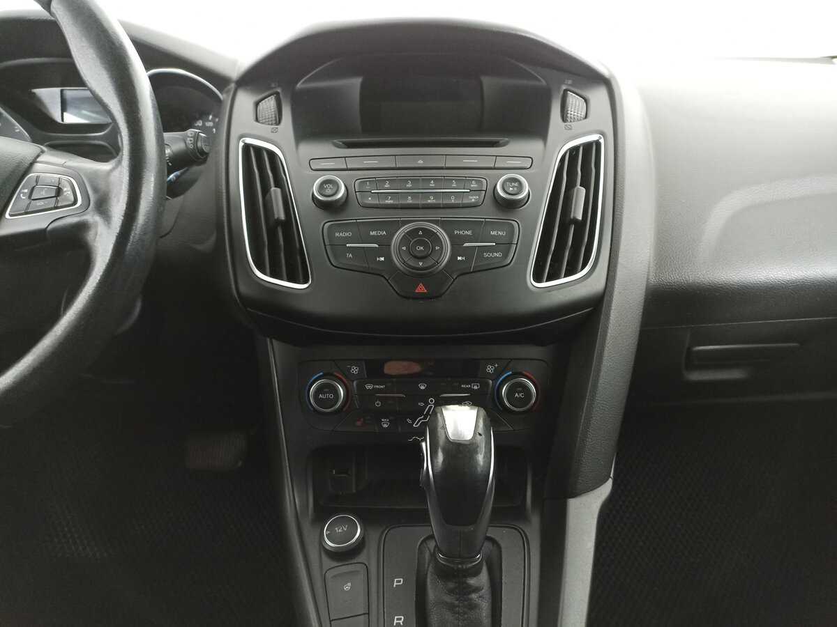 Купить Ford Focus с пробегом. Фото: #14