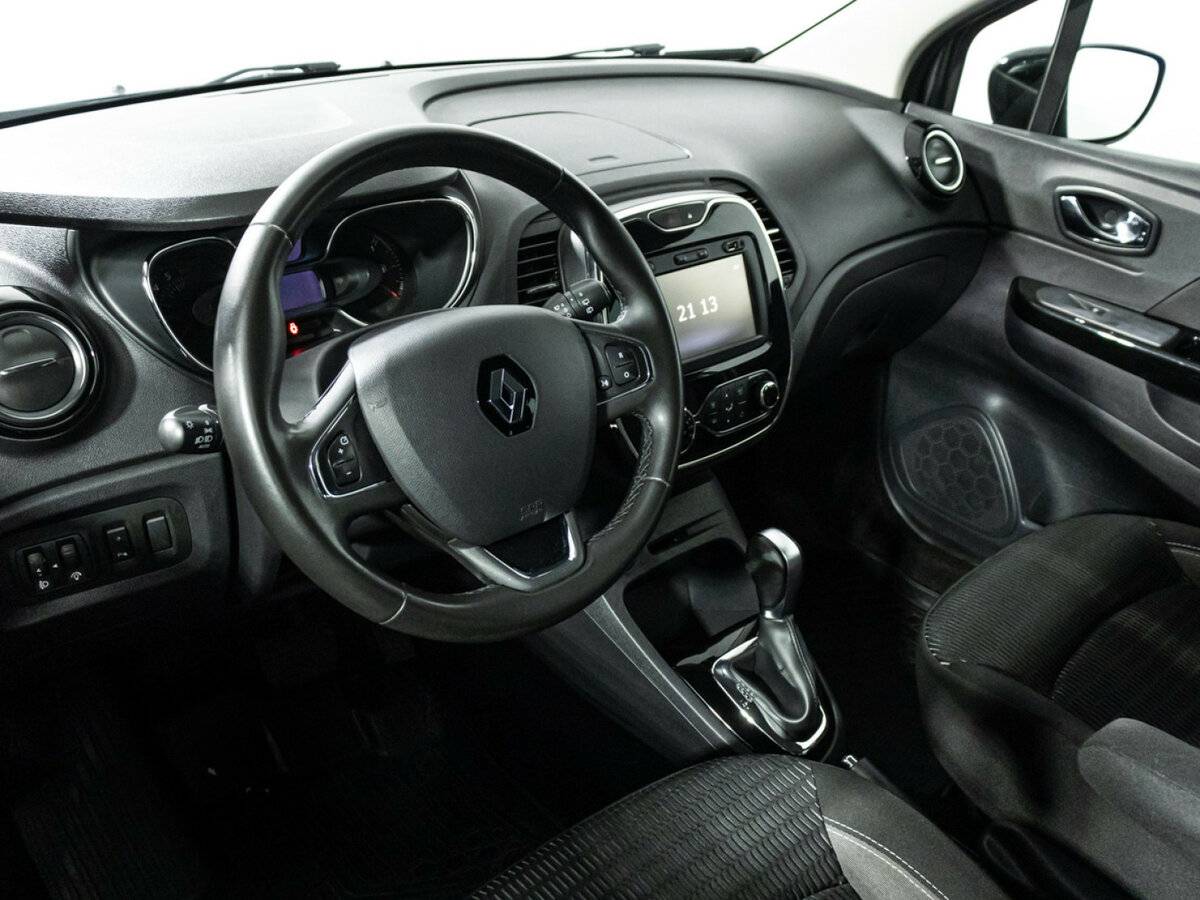 Купить Renault Kaptur с пробегом. Фото: #10