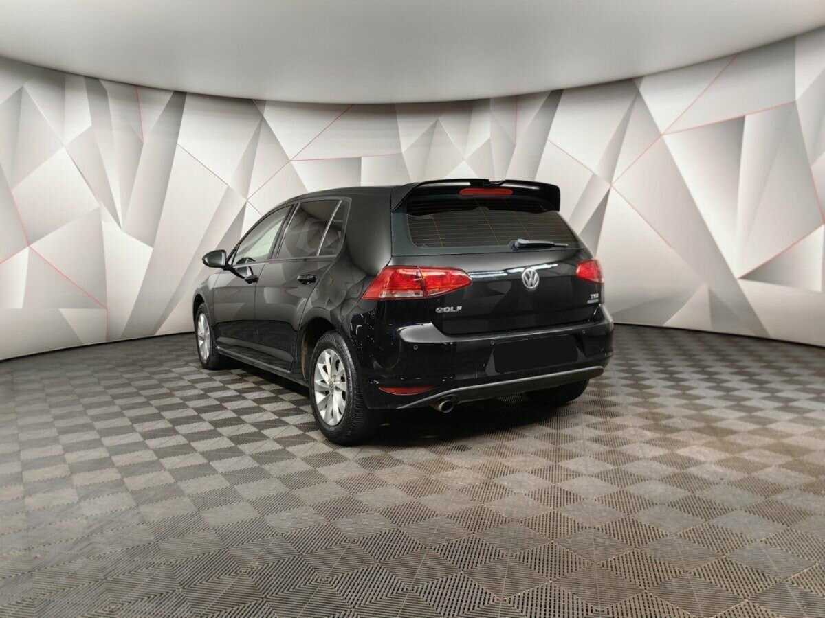 Купить Volkswagen Golf с пробегом. Фото: #3