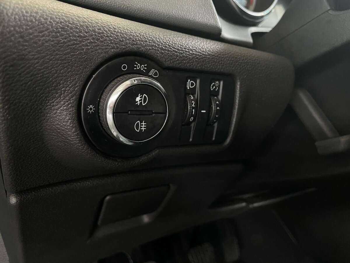 Купить Opel Astra с пробегом. Фото: #11