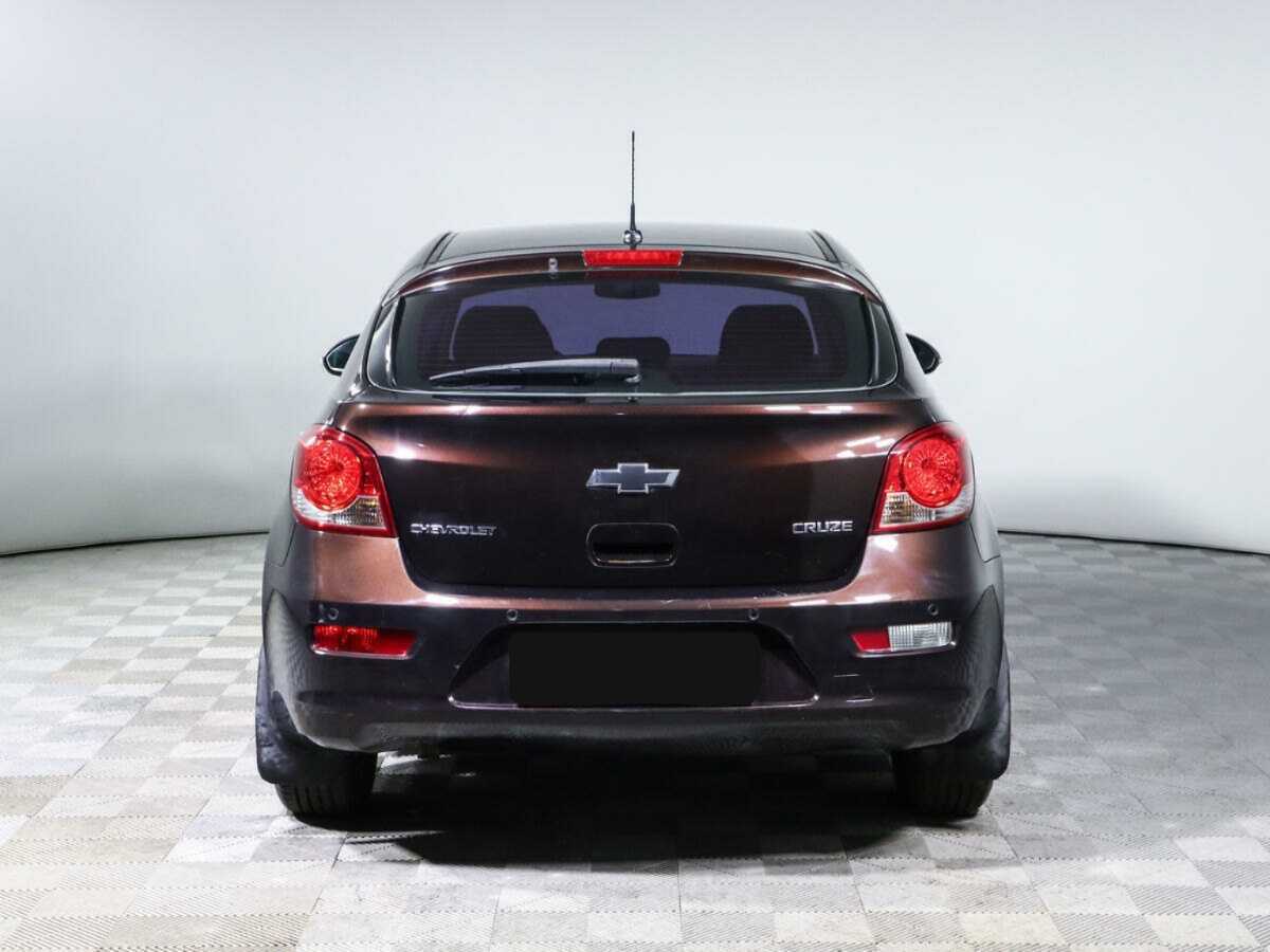 Купить Chevrolet Cruze с пробегом. Фото: #4