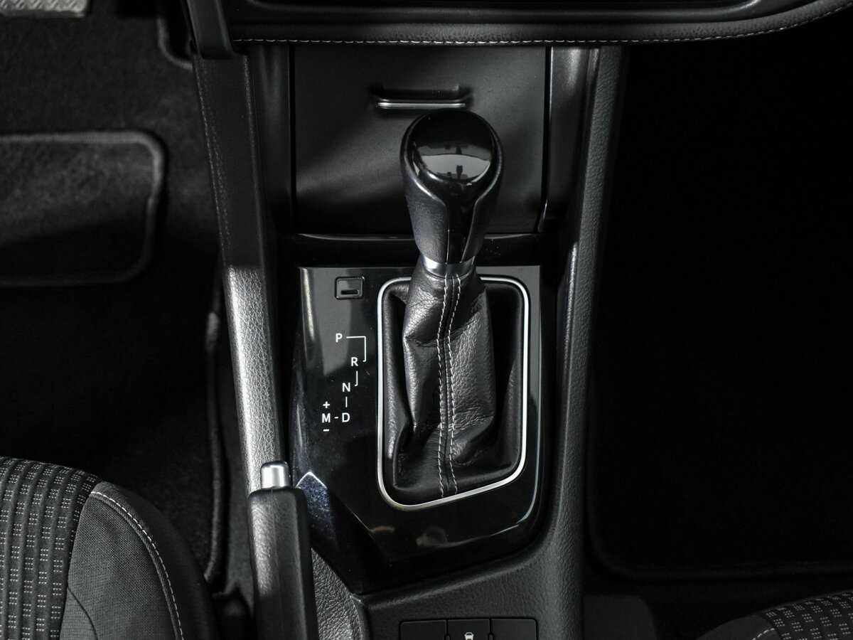 Купить Toyota Corolla с пробегом. Фото: #10