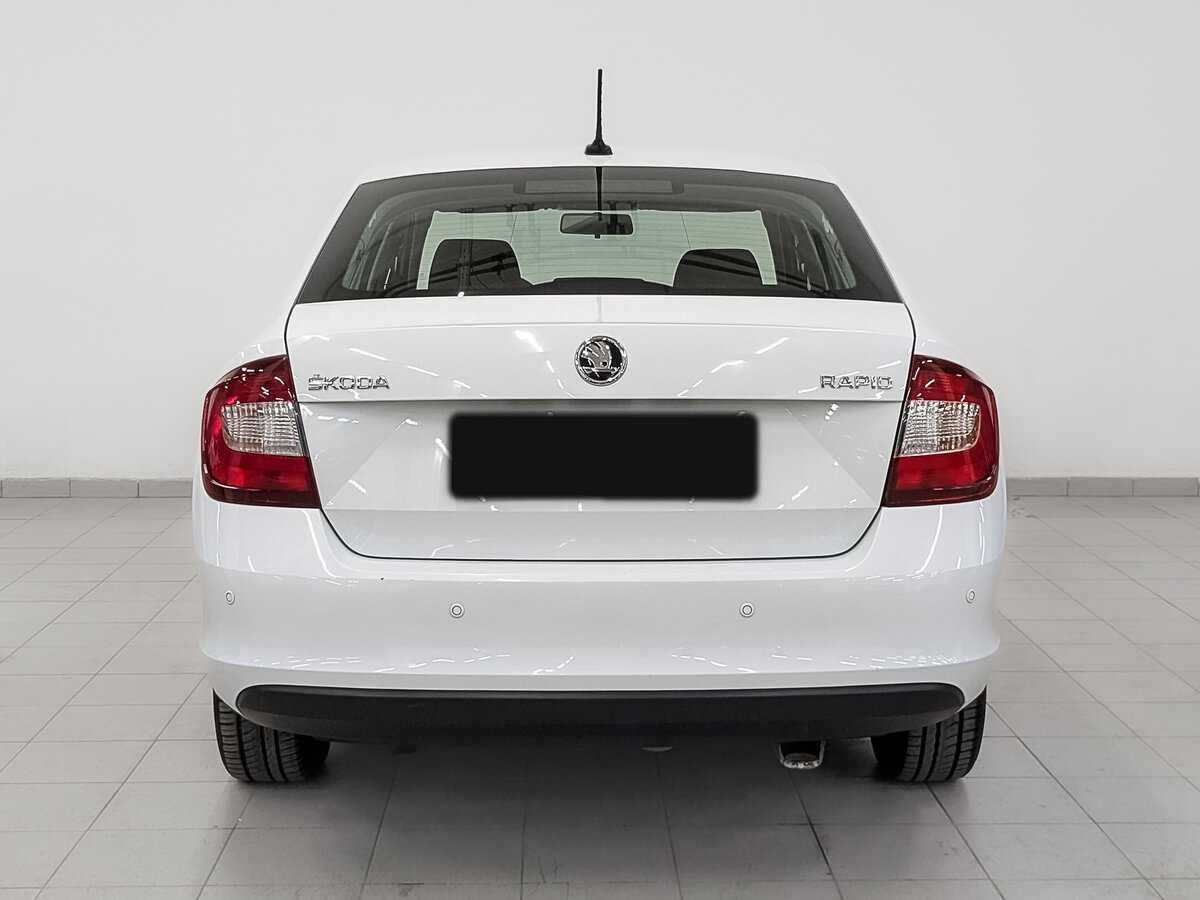 Купить Skoda Rapid с пробегом. Фото: #5