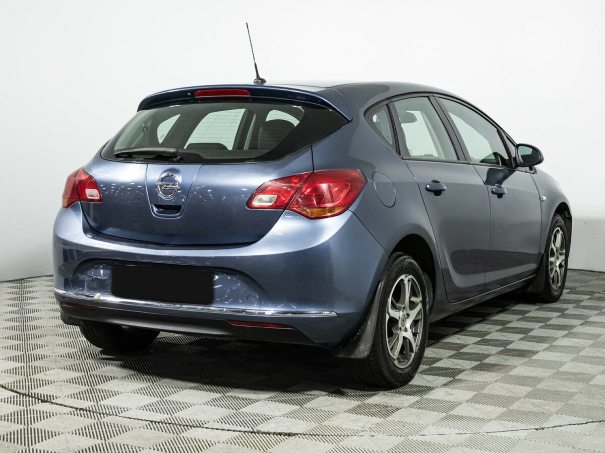 Купить Opel Astra с пробегом. Фото: #4