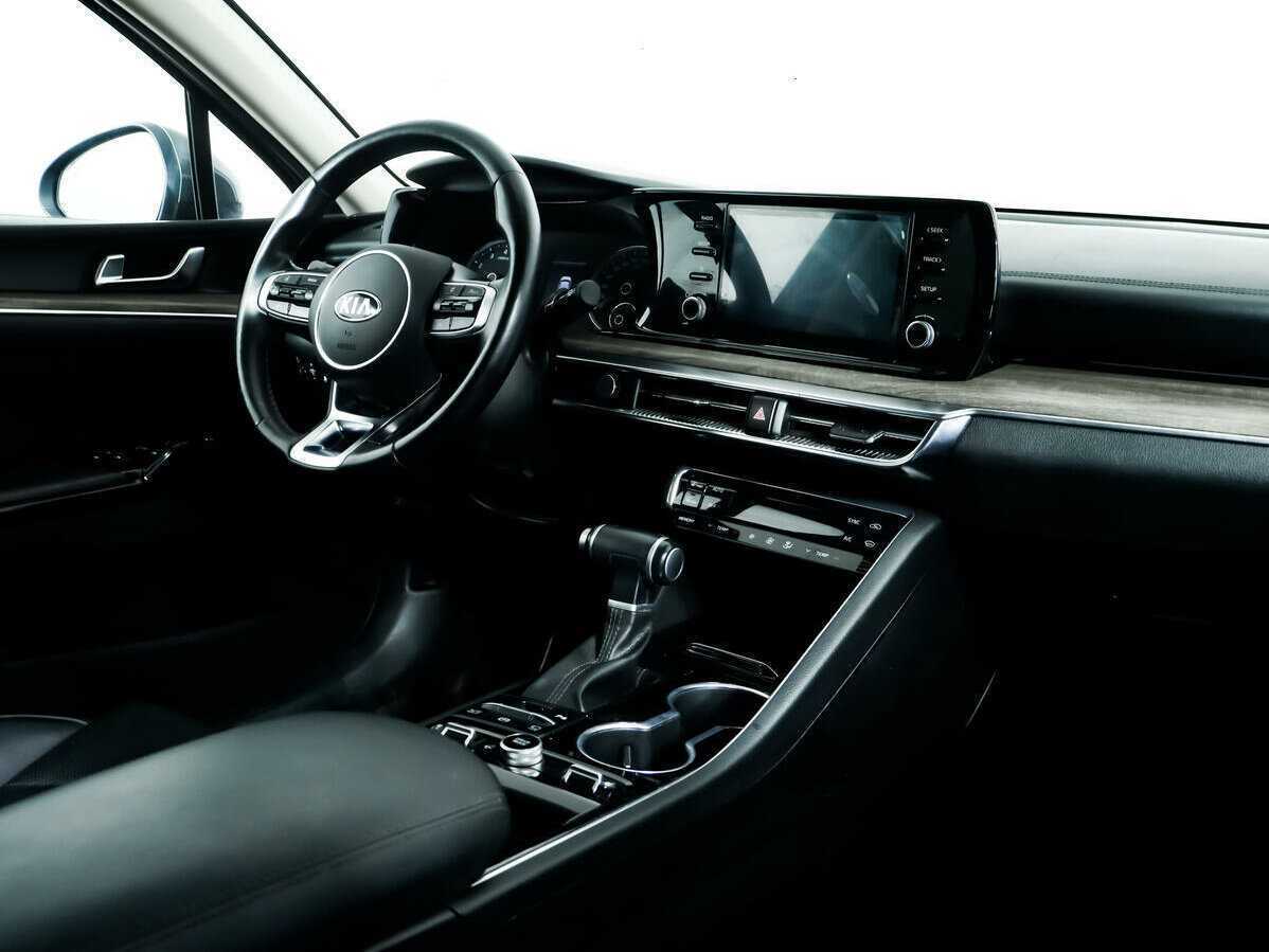 Купить Kia K5 с пробегом. Фото: #8