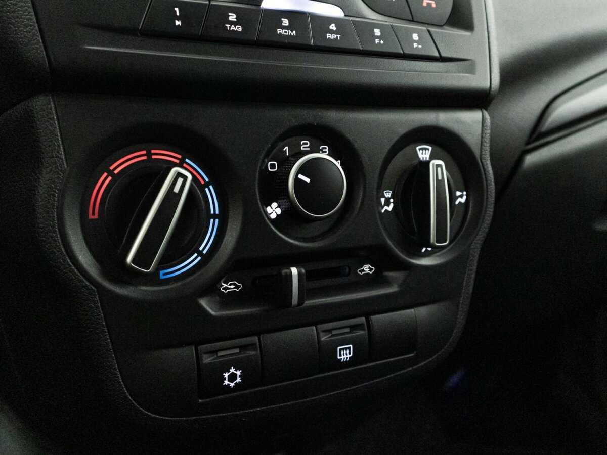 Купить Lada (ВАЗ) Granta с пробегом. Фото: #14