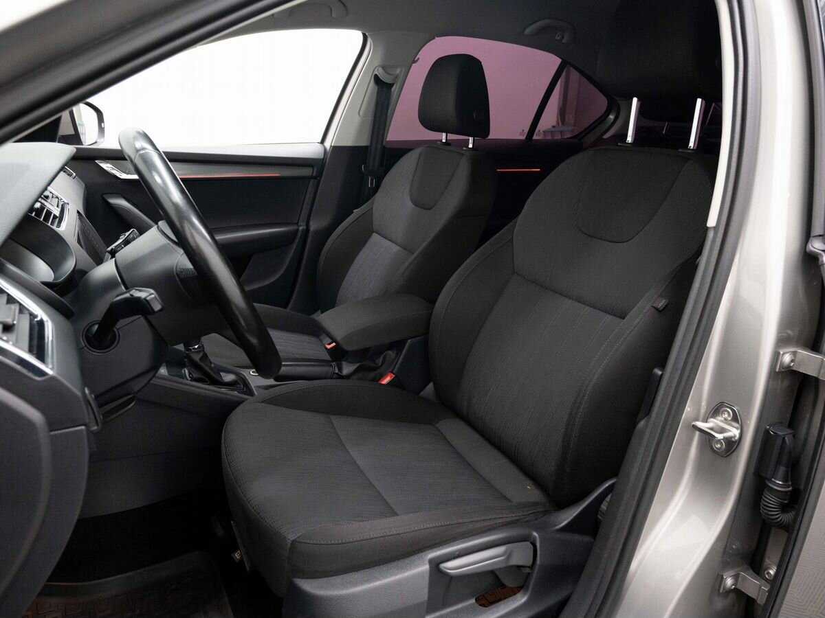 Купить Skoda Octavia с пробегом. Фото: #7
