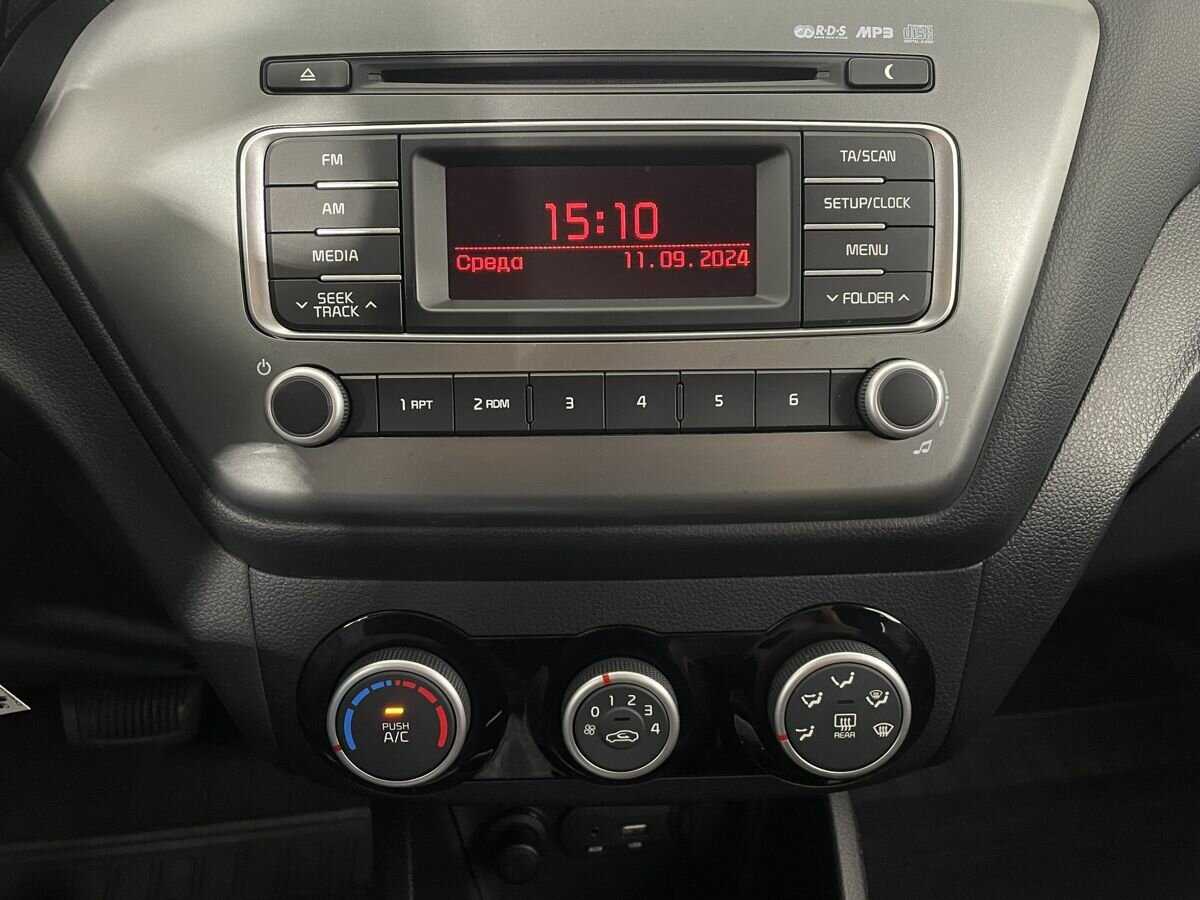 Купить Kia Rio с пробегом. Фото: #10