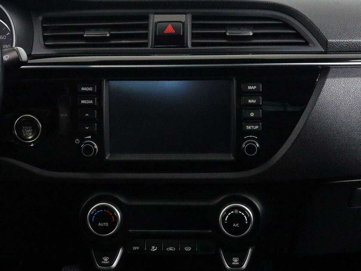 Купить Kia Rio с пробегом. Фото: #11