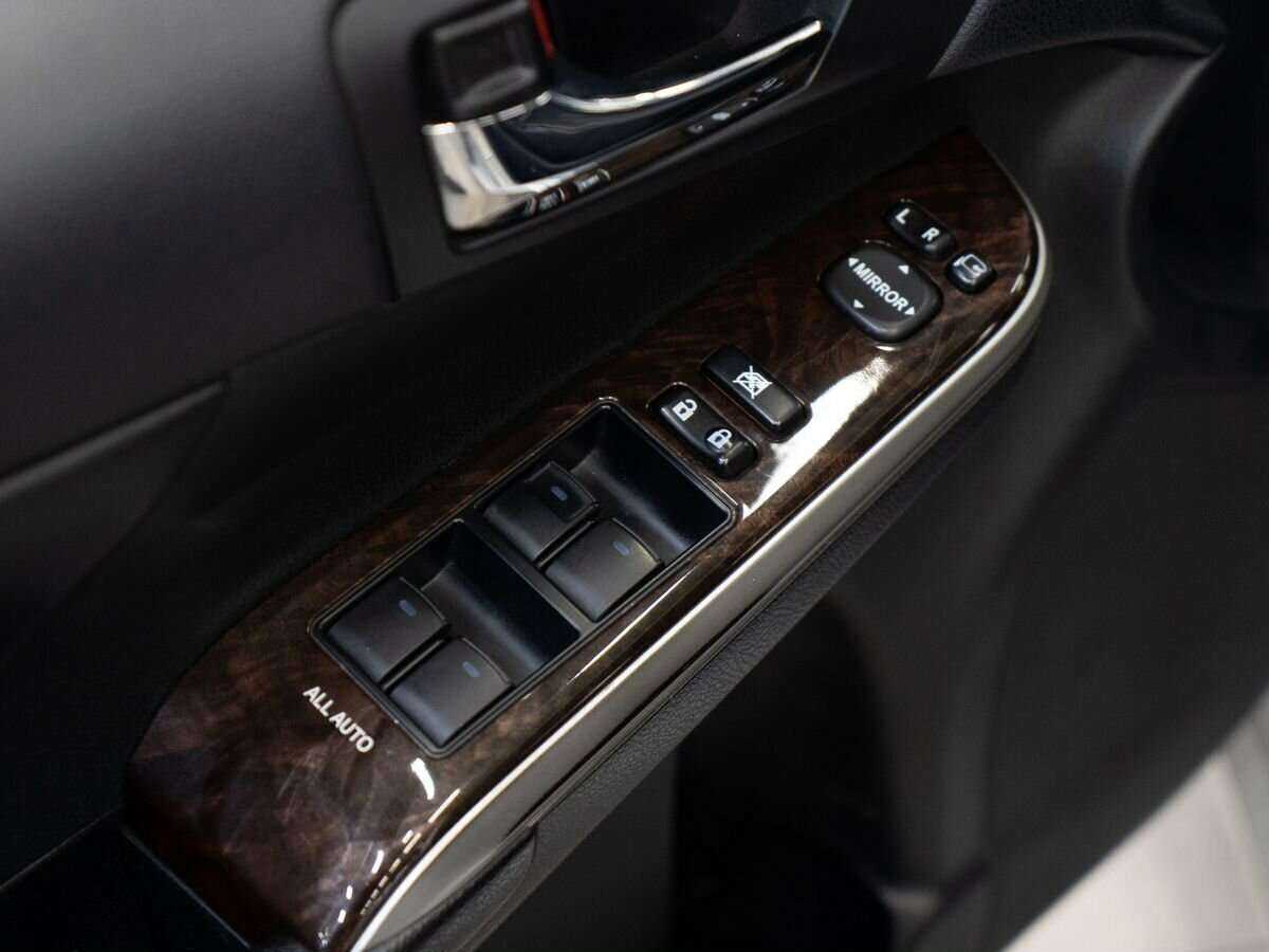 Купить Toyota Camry с пробегом. Фото: #15