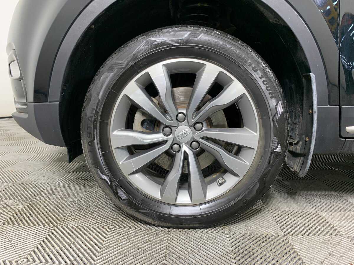 Купить Geely Atlas с пробегом. Фото: #8