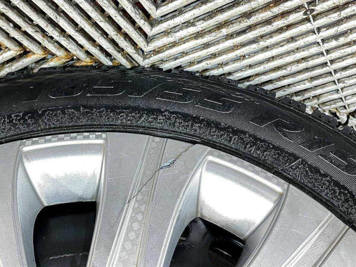 Купить Volkswagen Polo с пробегом. Фото: #17