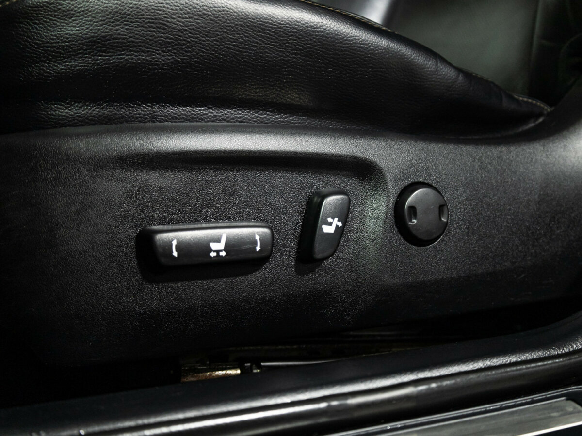 Купить Toyota Camry с пробегом. Фото: #13