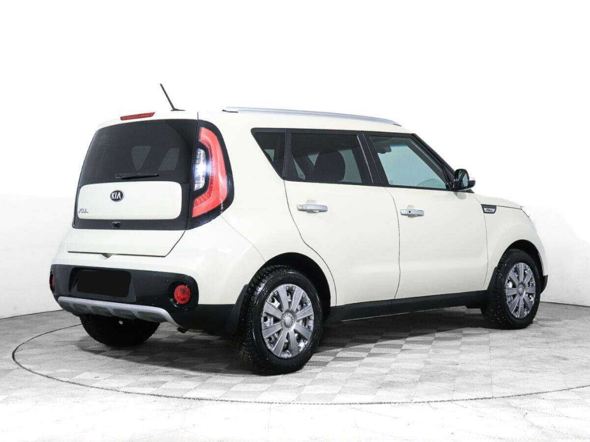 Купить Kia Soul с пробегом. Фото: #4