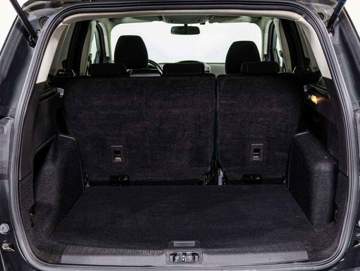 Купить Ford Kuga с пробегом. Фото: #16