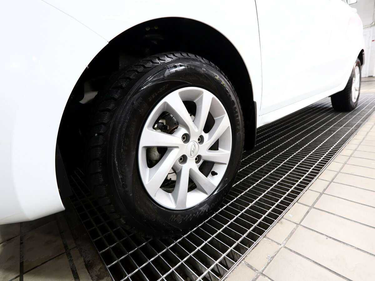 Купить Lada (ВАЗ) XRAY с пробегом. Фото: #12