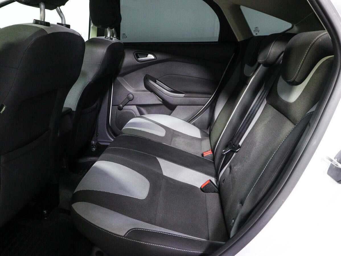 Купить Ford Focus с пробегом. Фото: #7