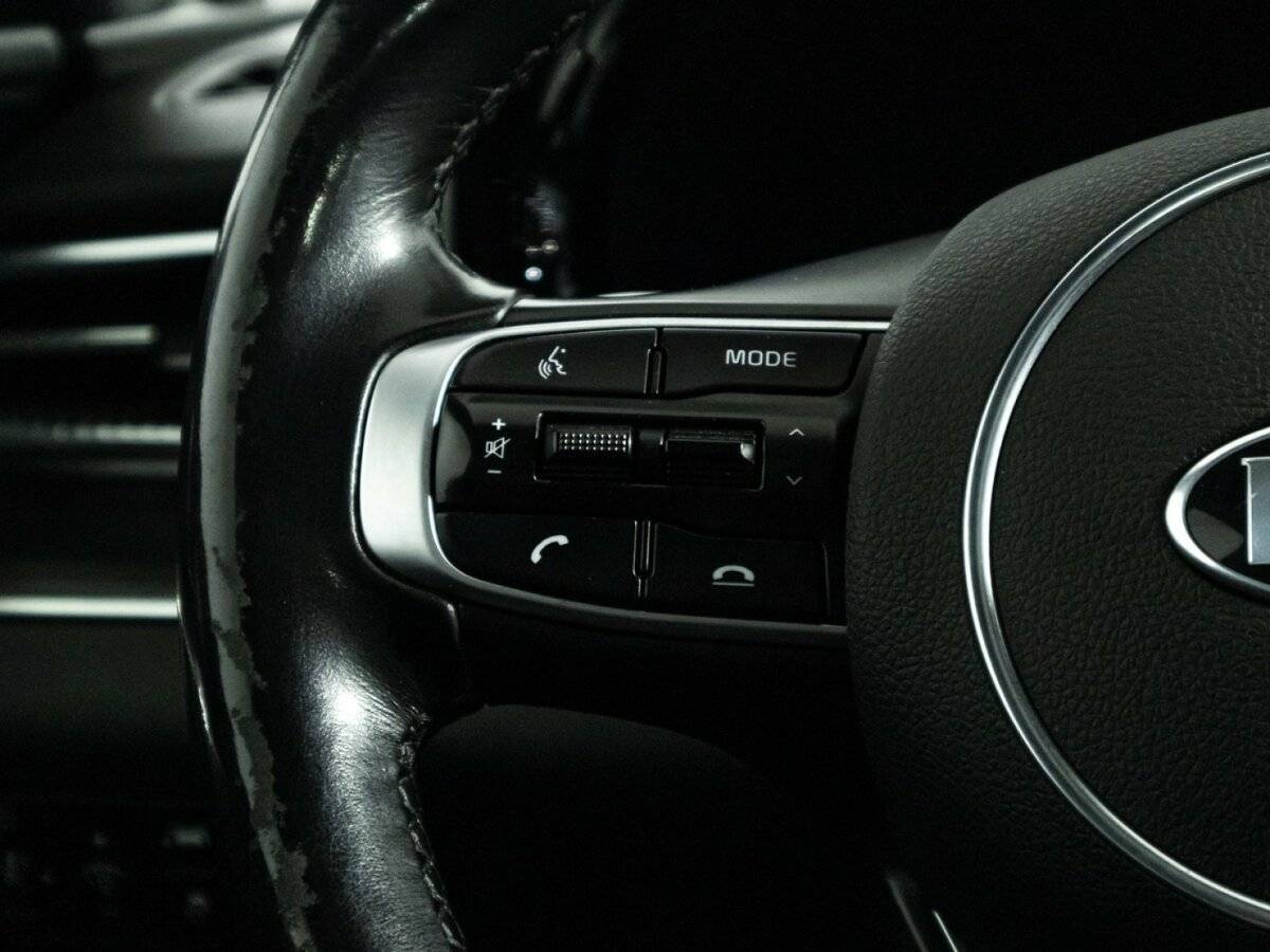 Купить Kia K5 с пробегом. Фото: #28