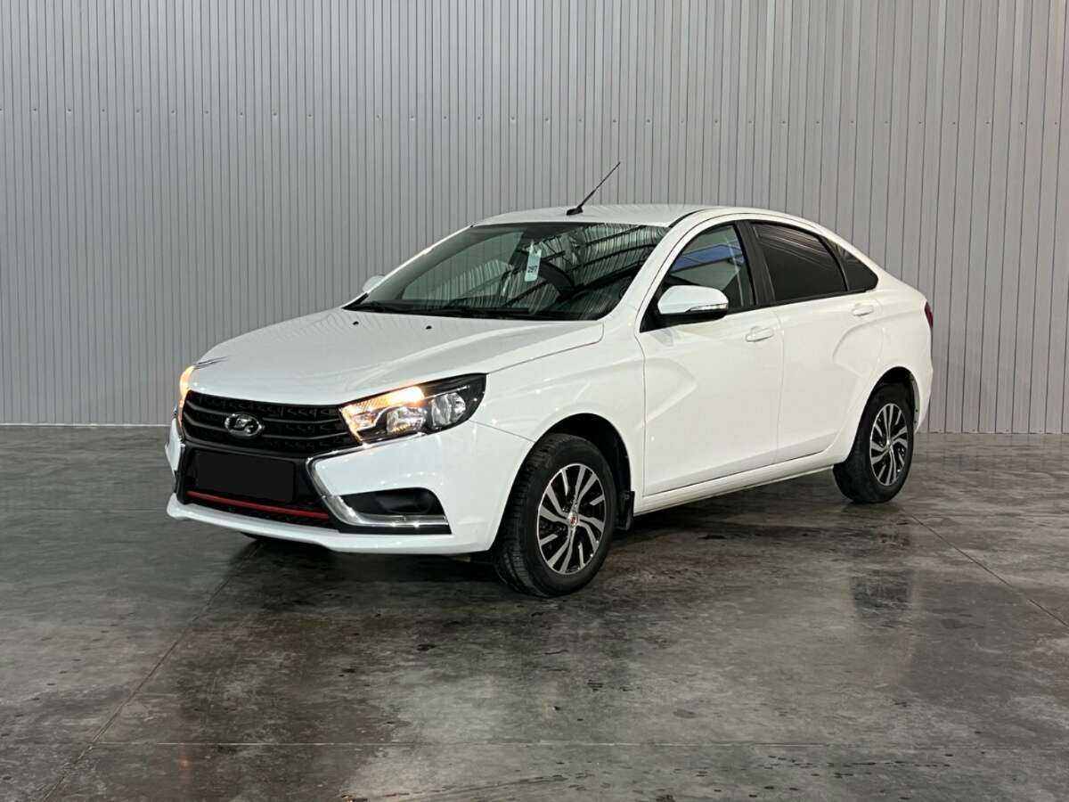 Купить Lada (ВАЗ) Vesta с пробегом. Фото: #0