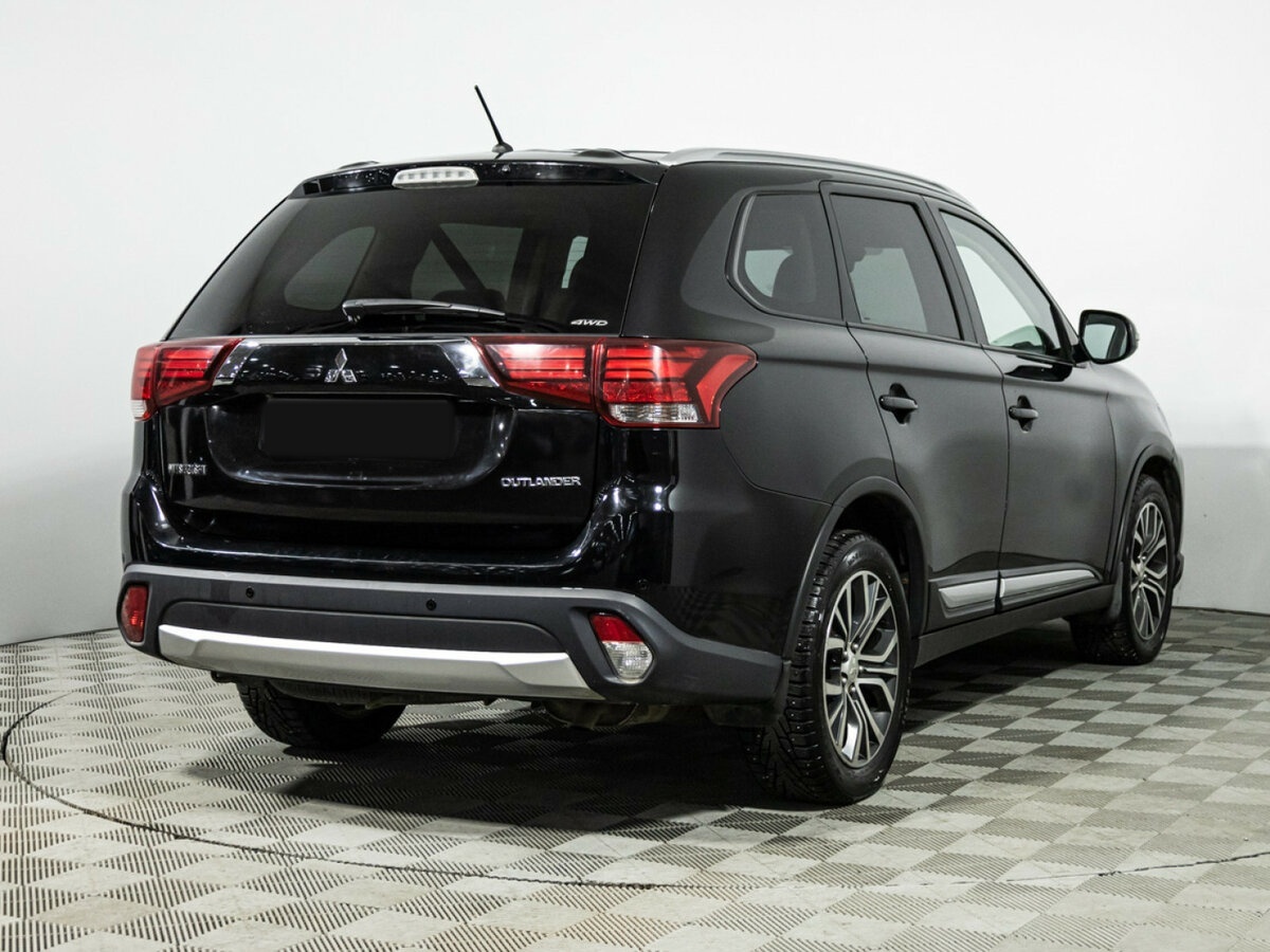 Купить Mitsubishi Outlander с пробегом. Фото: #3