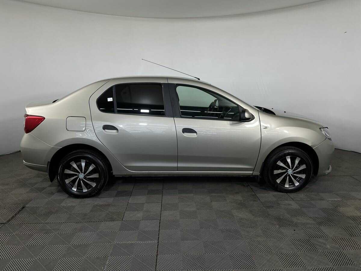 Купить Renault Logan с пробегом. Фото: #3