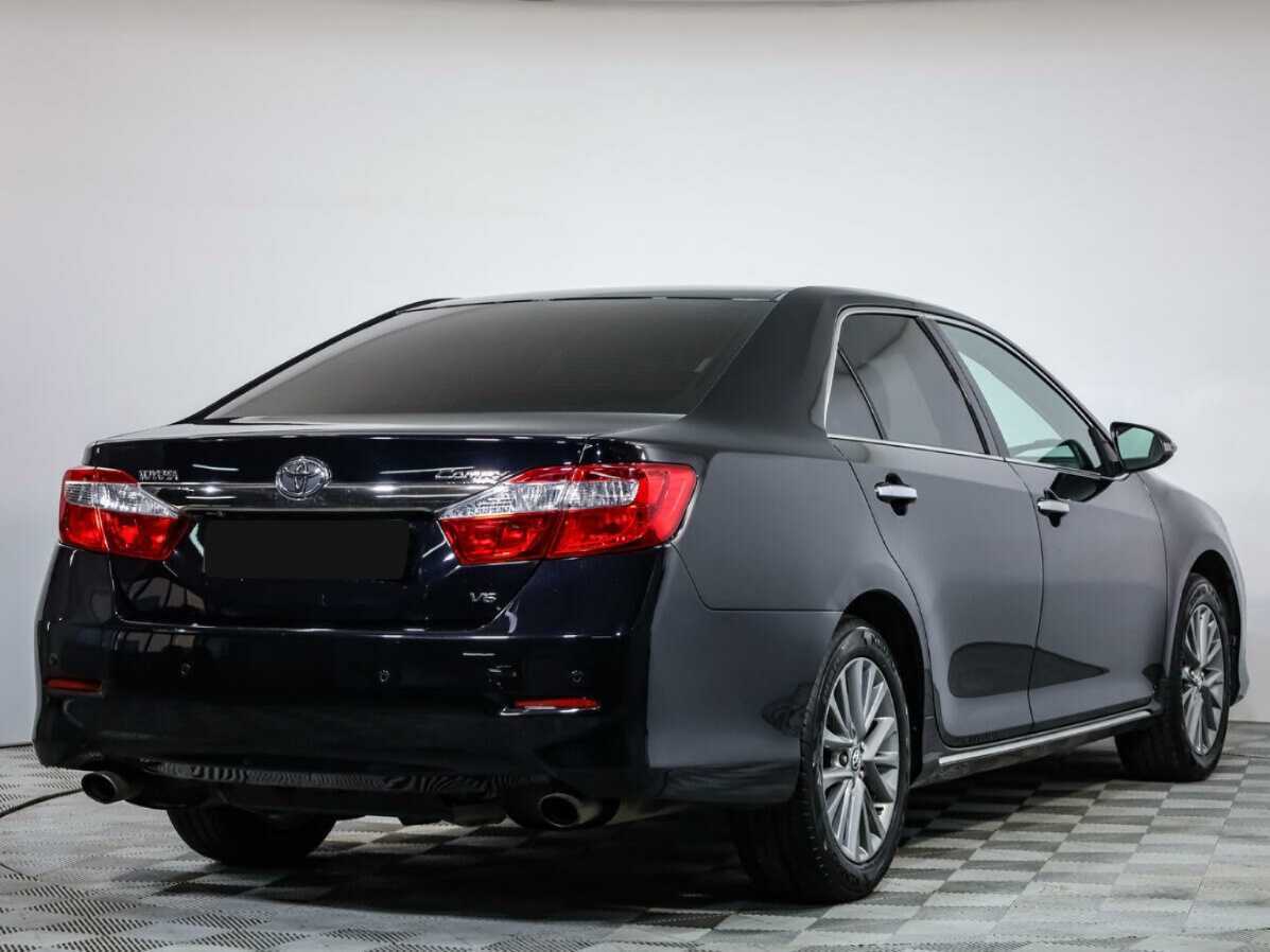 Купить Toyota Camry с пробегом. Фото: #3