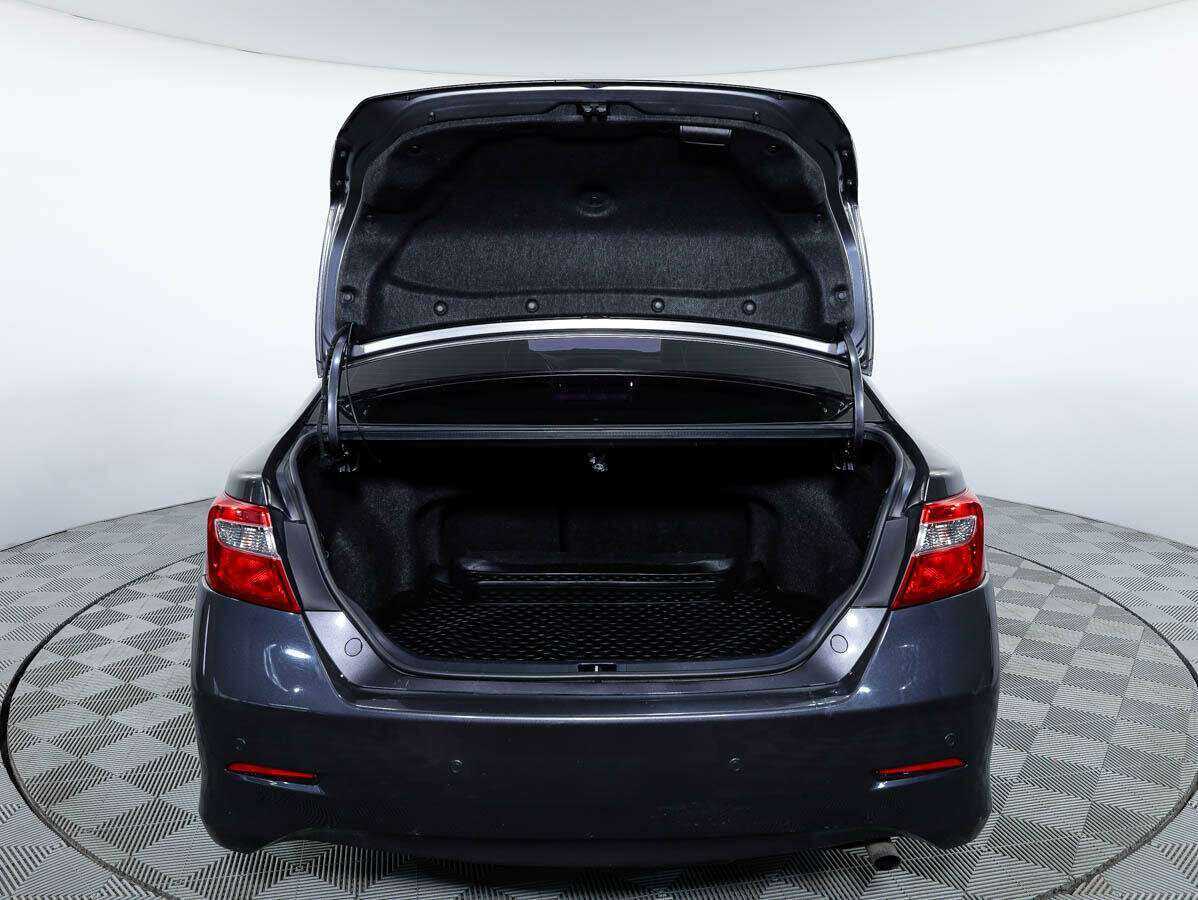 Купить Toyota Camry с пробегом. Фото: #5