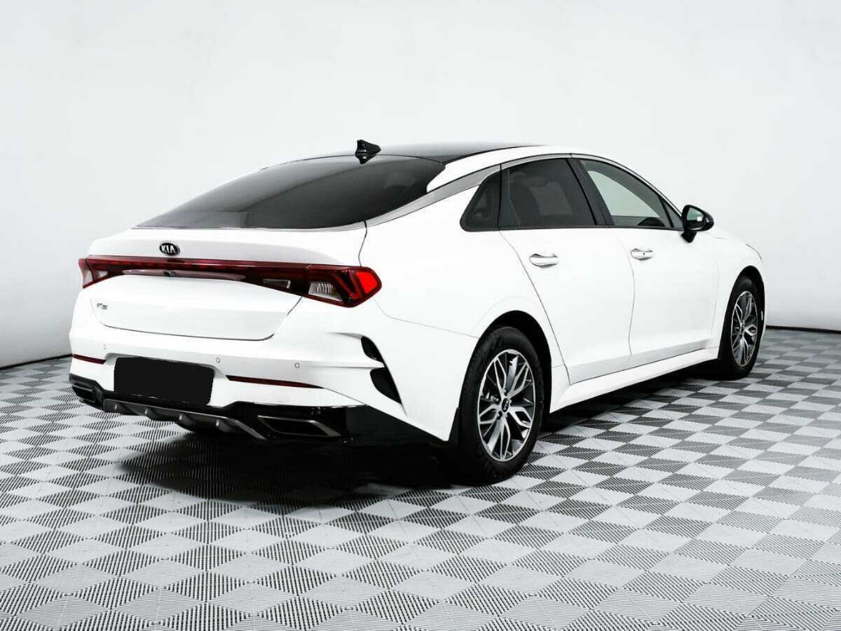 Купить Kia K5 с пробегом. Фото: #4