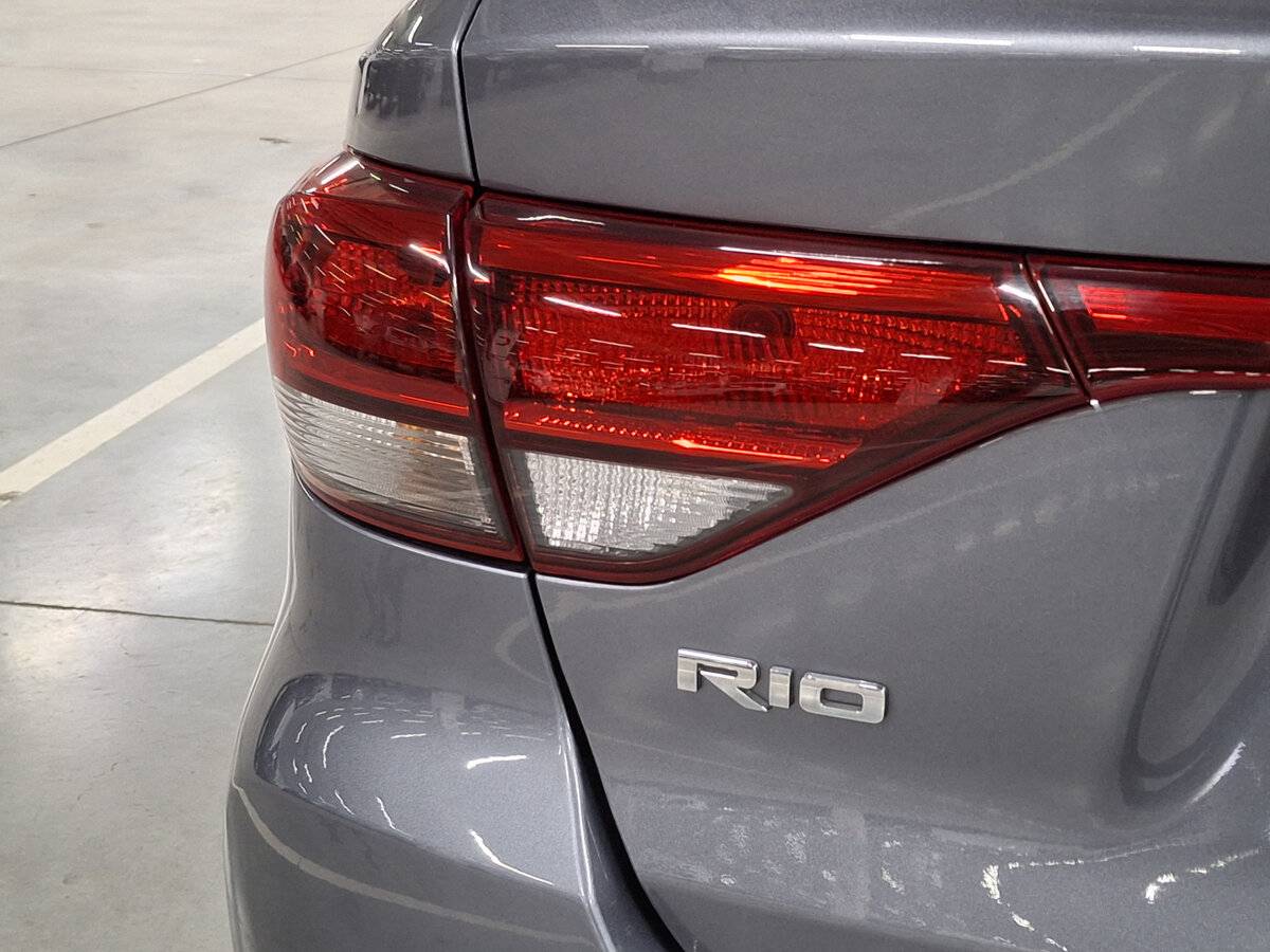 Купить Kia Rio с пробегом. Фото: #8