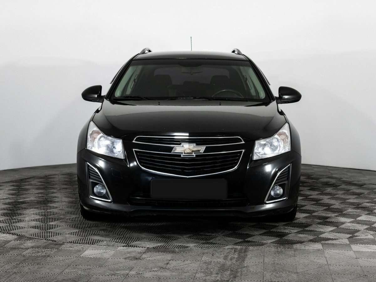 Купить Chevrolet Cruze с пробегом. Фото: #1