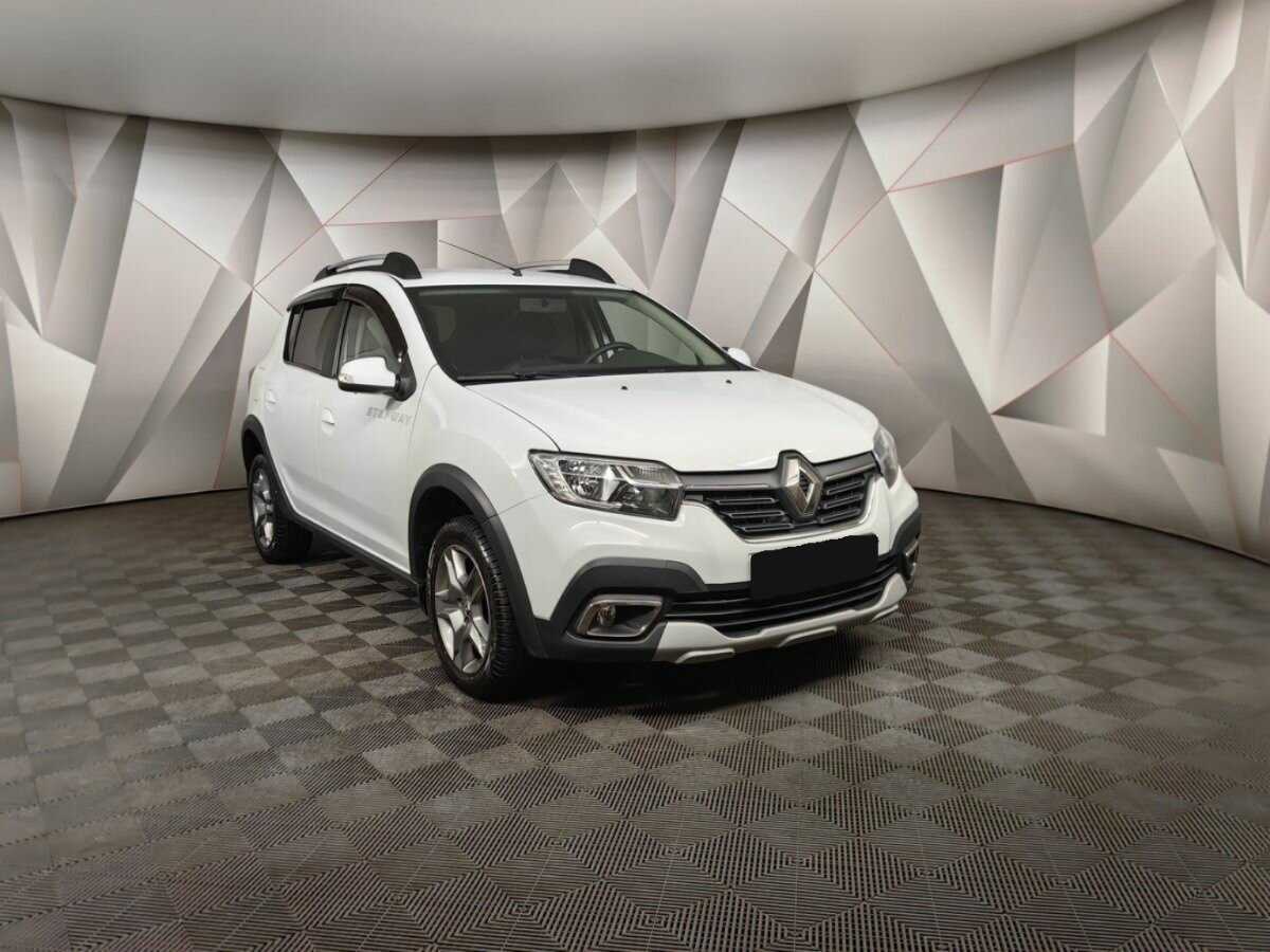 Купить Renault Sandero с пробегом. Фото: #2