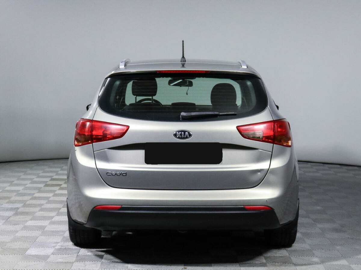 Купить Kia Ceed с пробегом. Фото: #5