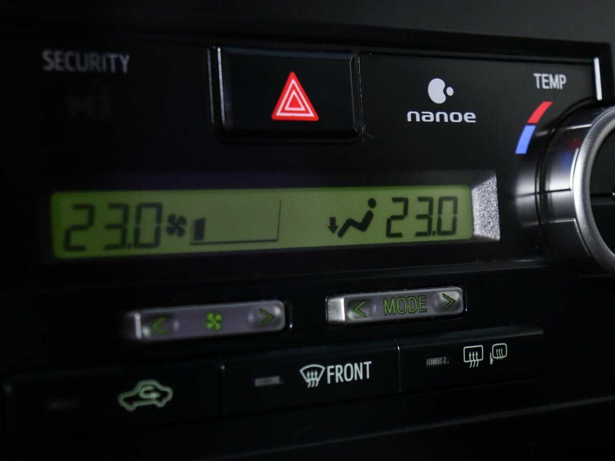 Купить Toyota Camry с пробегом. Фото: #23