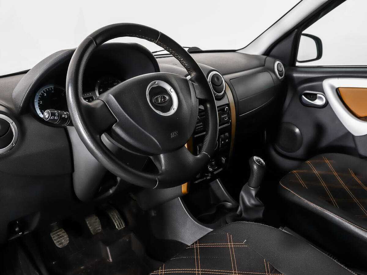 Купить Lada (ВАЗ) Largus с пробегом. Фото: #8