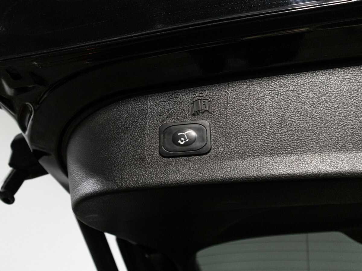 Купить Ford Kuga с пробегом. Фото: #15