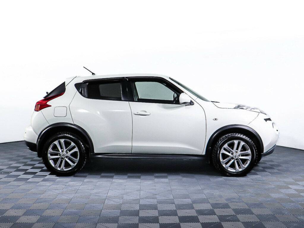 Купить Nissan Juke с пробегом. Фото: #2